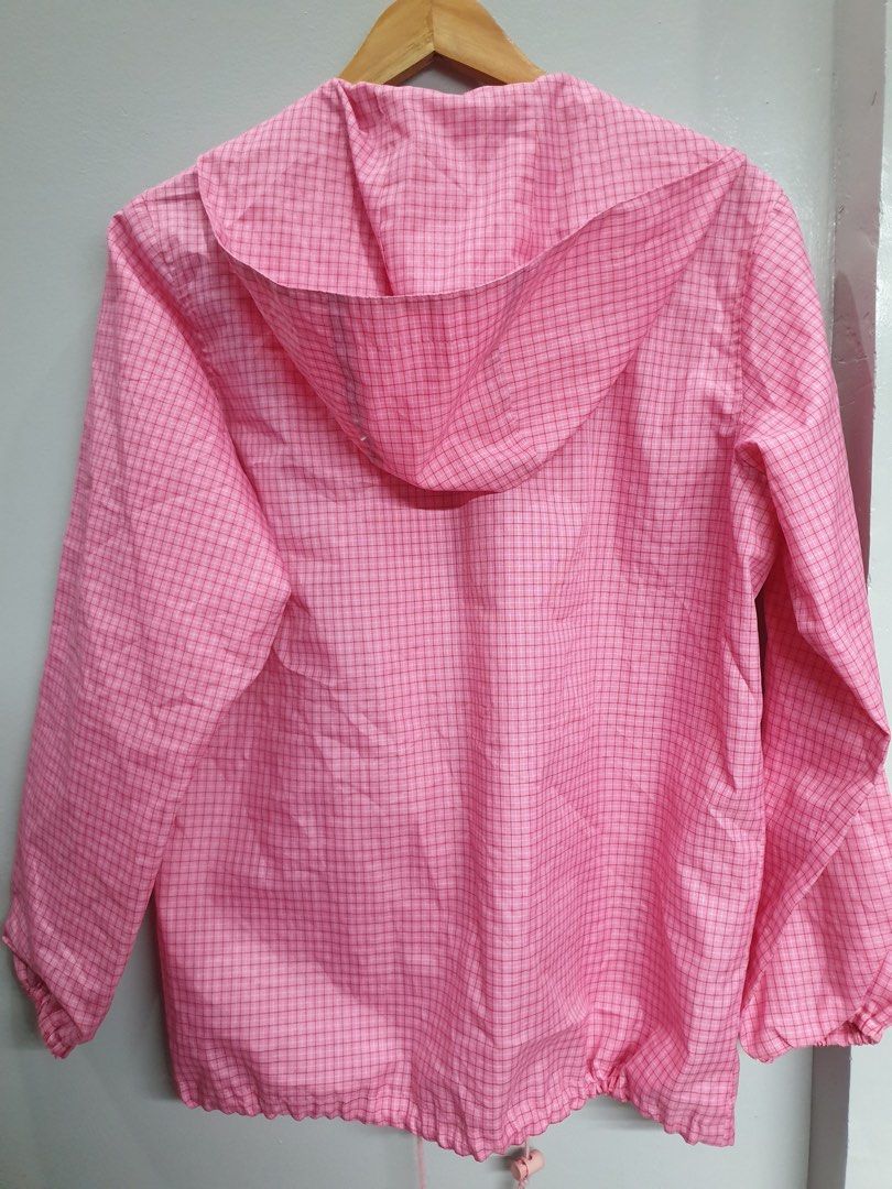 Pink windbreaker (Category: Coats, Jackets and Outerwear) located in Calamba. Submitted by mimabuy (Listing ID 1467405450, Image 3). Description: Super pretty very gurly Size Large .