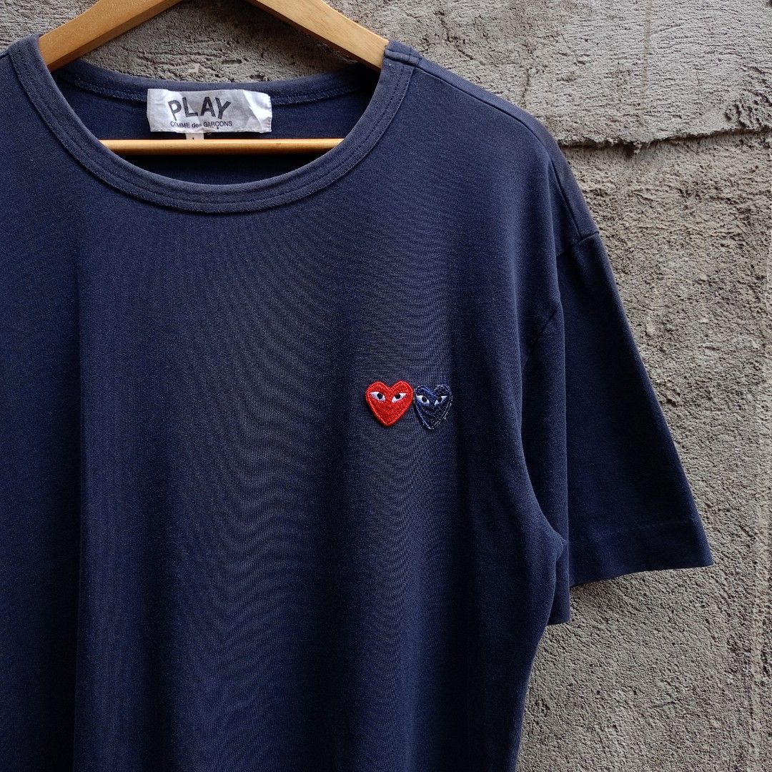 PLAY CDG (Category: Formal Shirts) located in Koronadal. Submitted by thriflex.29 (Listing ID 1467478450, Image 2). Description: PL*Y♥️ CDG NAVY BLUE Size On Tag: Measurements: Width 21 Length 26 BEST FIT MEDIUM Condition: 9/10 - Excellent Colorate: 9/10 Issue: Sun Fade Check Photo Mine: 350.