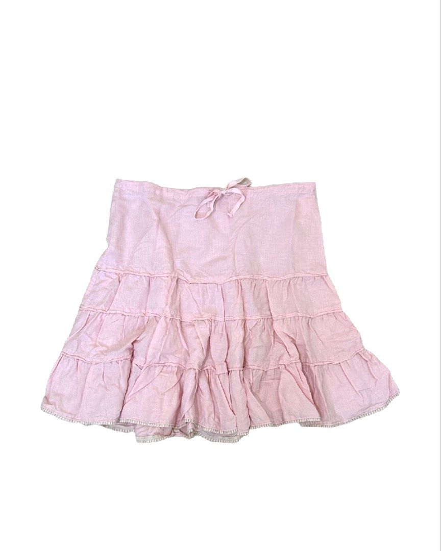 esprit pink tiered ruffle skirt (Category: Skirts) located in Manila. Submitted by nikkishops (Listing ID 1467517251, Image 1). Description: ࣪˖⋆𓍢ִ໋waist: adjustable up to 34 inches! ࣪˖⋆𓍢ִ໋multiple ruffle layers with textured hem trim and adjustable drawstring waist.