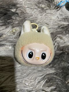 (Category: ) located in . Submitted by mengsmixitems (Listing ID 1467388303, Image 1). Description: .