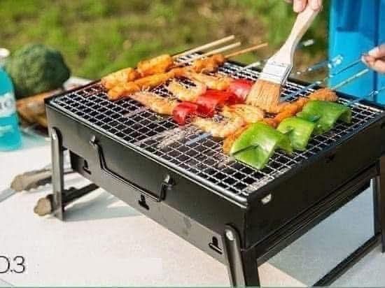 Portable small BBQ grill (Category: BBQ, Grills & Hotpots) located in Manila. Submitted by lyfrancois14 (Listing ID 1467523384, Image 1). Description: .