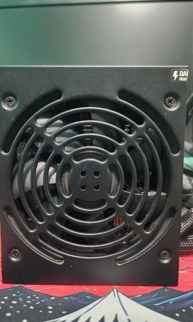POWER SUPPLY BRANDED CORSAIR CV550 (Category: Computer Parts) located in Manila. Submitted by dapitan_ust (Listing ID 1467498918, Image 3). Description: POWER SUPPLY BRANDED CORSAIR CV550 -Sobrang kinis po -Halos hindi po nagagamit -Including power cable -Working as is -no box na po -Thank you po! ☺️ -Manila Area near Dangwa/UST.