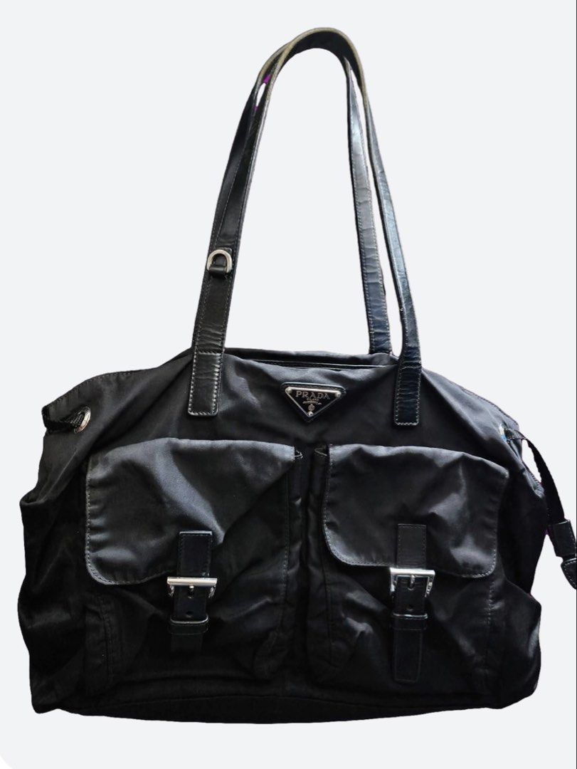 Prada Bag (Category: Luxury Bags & Wallets) located in Davao. Submitted by vintagefashionwear (Listing ID 1467387314, Image 1). Description: .