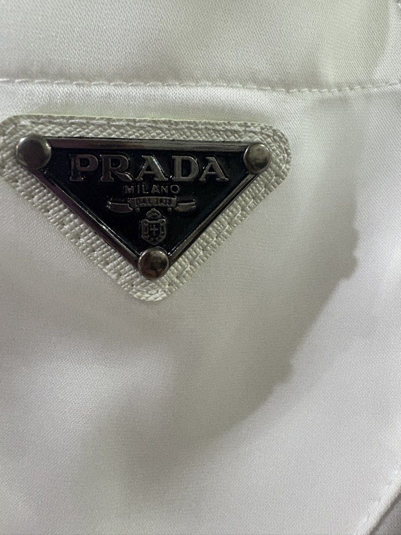 Prada blouse (Category: Blouses) located in Bacolod City. Submitted by strongraiz88110 (Listing ID 1467404317, Image 2). Description: .