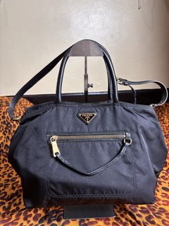 (Category: ) located in . Submitted by earlylifecrisis3 (Listing ID 1467478890, Image 1). Description: .