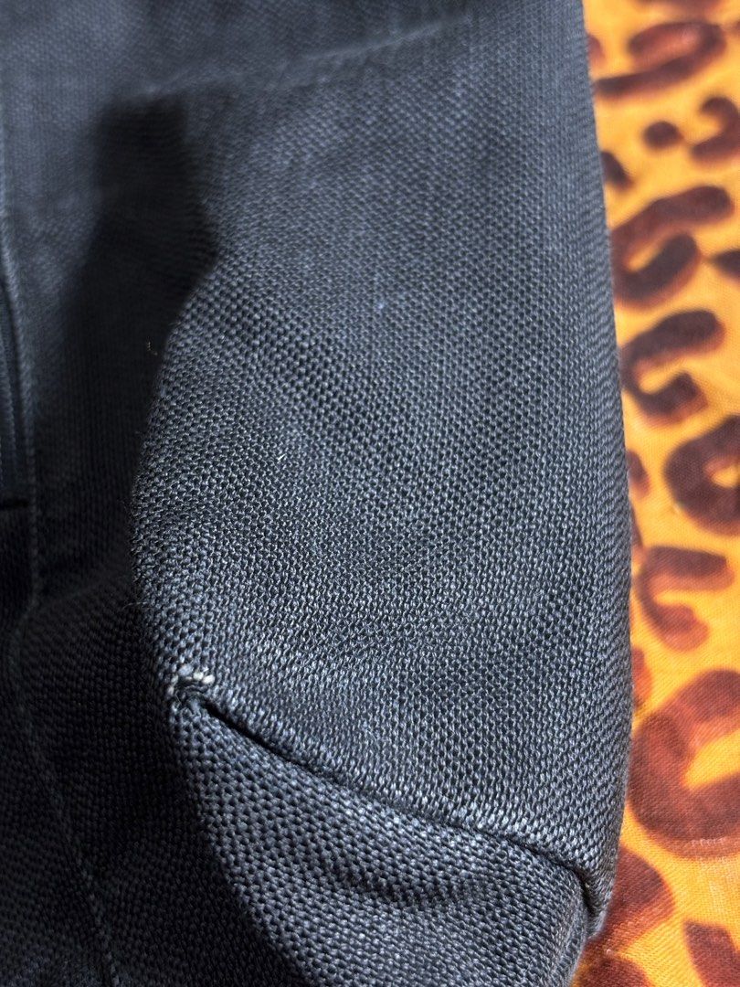 Prada Tote Bag (Category: Tote Bags) located in Manila. Submitted by earlylifecrisis3 (Listing ID 1467484614, Image 2). Description: Condition 8.5/10 Measure it by inch Width: 17 Length: 15 Depth: 5.5 Handle:8 •Refund / Returns not allowed allowed •Please do check the dimensions size on labels sometimes are not accurate on the sizing •Ask me before purchasing.