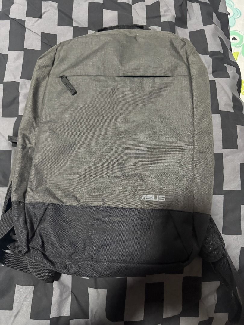 [Pre-loved] ASUS Laptop Backpack (Category: Backpacks) located in Bacoor. Submitted by chupsss24 (Listing ID 1467564836, Image 1). Description: 16" Laptop Bag Good as new, No Flaws.