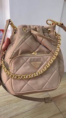 Preloved Quilted Bucket Bag (Category: Shoulder Bags) located in Cabanatuan. Submitted by cinnamonpicachu (Listing ID 1467471205, Image 3). Description: Preloved nude bucket bag in great condition. Clean interior, heavy-duty hardware. Nylon Nude Bucket Bag. PM for details and extra photos..