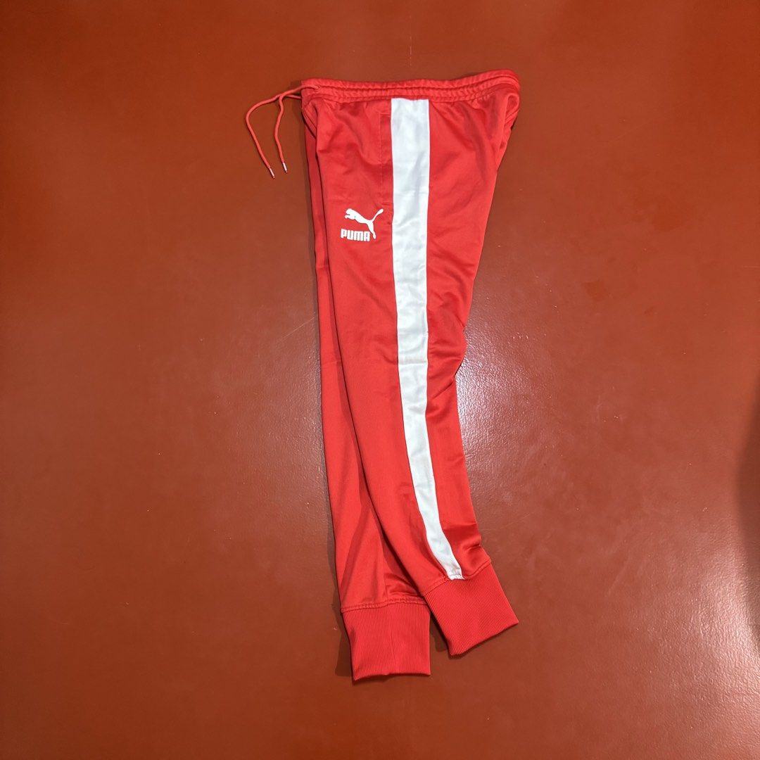 PUMA T7 TRACK PANTS (Category: Joggers) located in Pasig City. Submitted by buzzthrifty (Listing ID 1467547648, Image 1). Description: SIZE 30-34WAIST 38"LENGTH GOOD AS NEW .