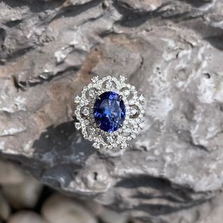 (Category: ) located in . Submitted by lovelotsdiamondd (Listing ID 1467440724, Image 1). Description: .