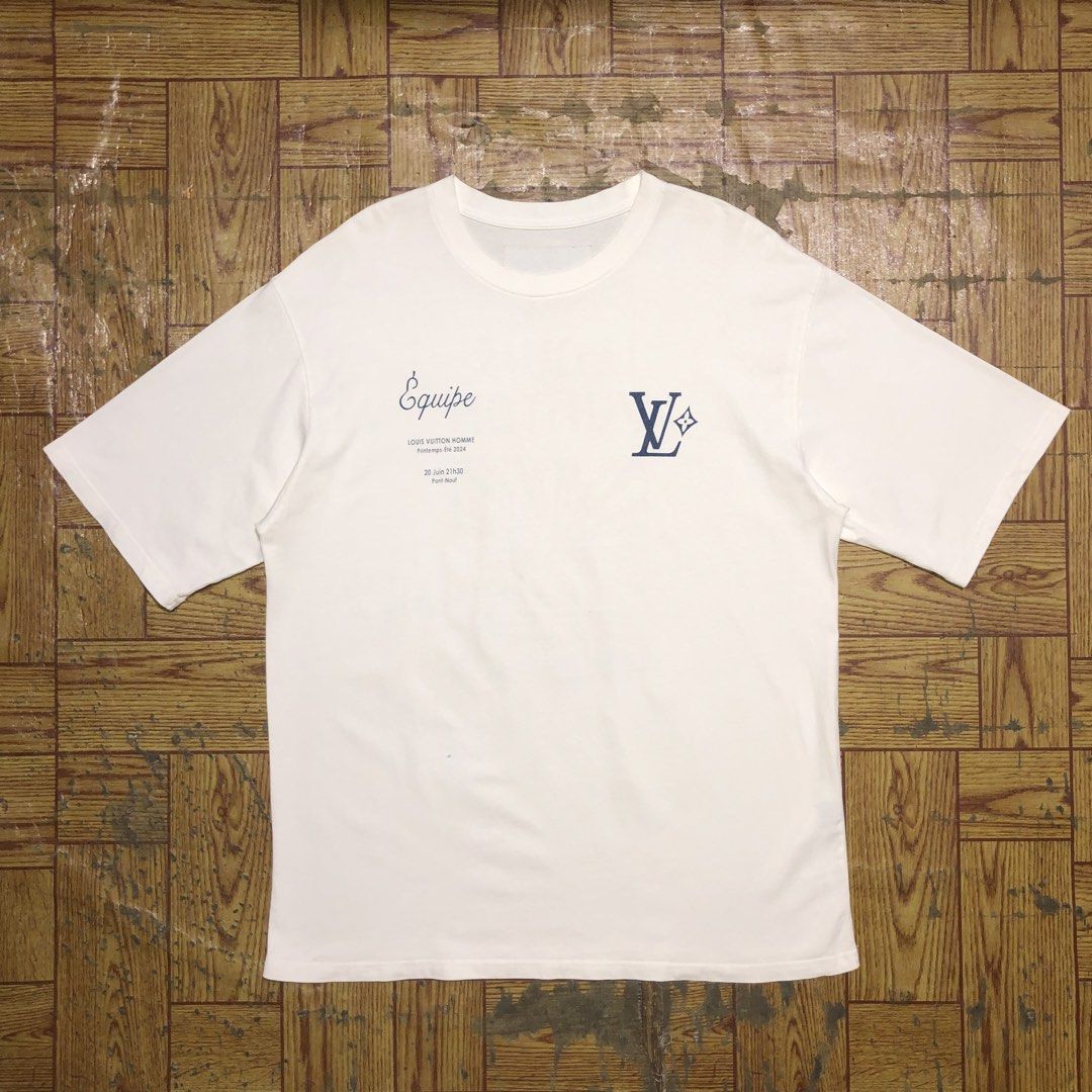 Équipe Louis Vuitton Homme Tee (Category: Luxury Apparel) located in Dasmarinas. Submitted by cornyxmessy (Listing ID 1467564436, Image 1). Description: width - 23 length - 30.5.