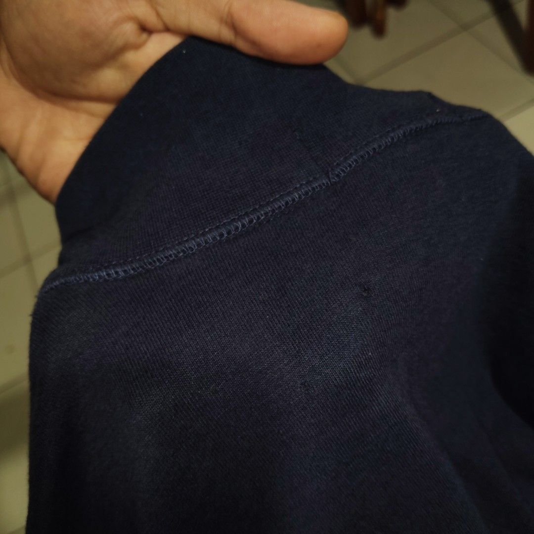 RALPH LAUREN NAVY BLUE QZIP (Category: Formal Shirts) located in Victorias. Submitted by purelion-6f41 (Listing ID 1467479532, Image 3). Description: CHECK PIC FOR ISSUE DM FOR MORE DETAILS 📩.