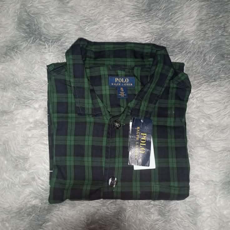 Ralph Lauren Plaid Longsleeve (Category: Coats, Jackets and Outerwear) located in Cebu City. Submitted by ajwrld (Listing ID 1467509173, Image 2). Description: Ralph Lauren Plain Longsleeve As new with hangtag Dimes: 24x30 No issue Pm me mura lang.