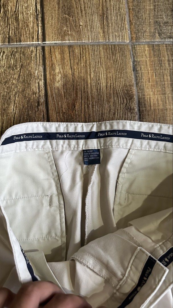 RALPH LAUREN WHITE PANTS (Category: Chinos) located in Manila. Submitted by urban-vintage_2 (Listing ID 1467506571, Image 3). Description: ISSUE: NONE (NEED WASH) MOP :GCASH (NO COD) SHIP VIA: LALAMOVE & J&T LOCATION: PASIG CITY LENGTH: 40 WIDTH : 32 HEM : 8.