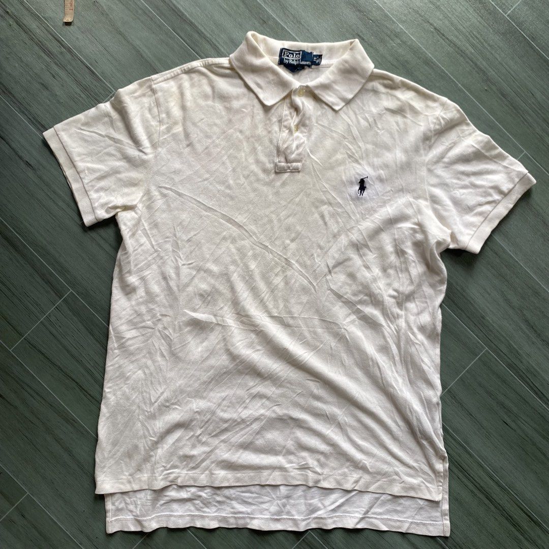 Ralph Lauren White polo shirt (Category: Activewear) located in Cavite. Submitted by markie128 (Listing ID 1467411004, Image 1). Description: Ralph Lauren Polo shirt Sz meduim 20x26 - 28 Excellent condition 880 + SF.