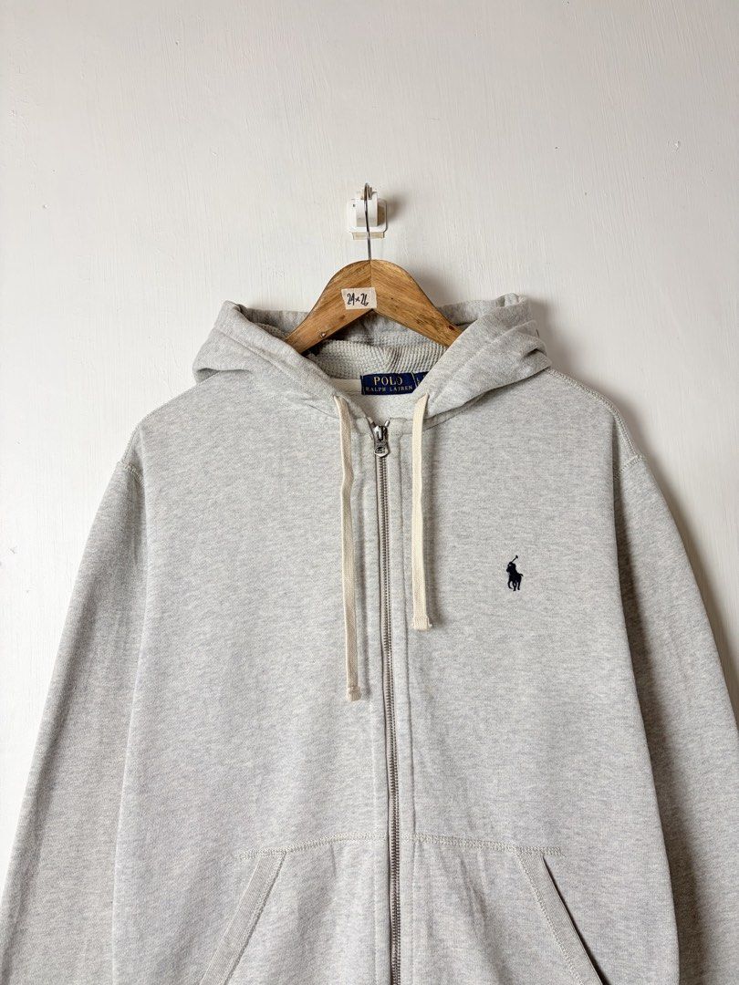 Ralph Lauren Zip Up hoodie (Category: Coats, Jackets and Outerwear) located in Manila. Submitted by vinthreads (Listing ID 1467410038, Image 2). Description: OG’ Polo Rąlph Lren Zip-up hoodie 🎠 Size: L on tag Width: 24/ Length: 26 As new condition Color rate: 10/10 : unnoticeable light stain ______________________________________ 📍Note: Color may vary due to lighting..