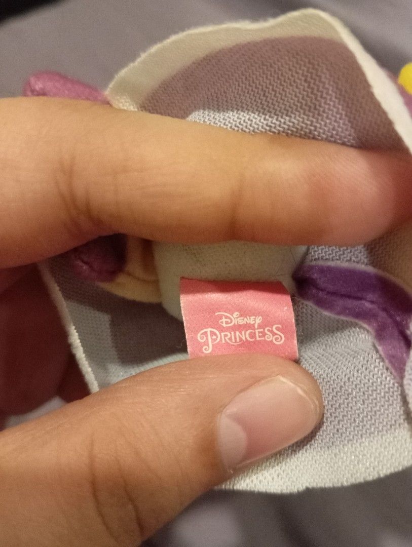 Rapunzel Small Keychain (Disney Tangled) (Category: Plushies & Soft Toys) located in Marikina City. Submitted by glimmr.ph (Listing ID 1467462451, Image 3). Description: .