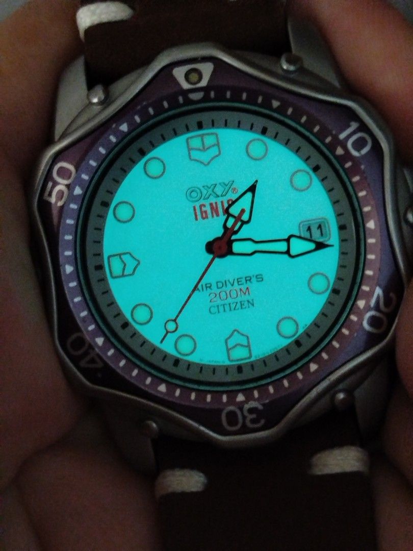 Rare Citizen Oxy Ignis Diver's Starfish (Category: Luxury Watches) located in General Santos City (Dadiangas). Submitted by pureturtle_033 (Listing ID 1467569255, Image 3). Description: Rare Citizen Oxy Ignis Starfish Air Diver's 200m All Original + Extra Cowhide Leather Strap Very Clean Condition Clean Movement Clean Dial Clean LumiBrite Working Backlight Crispy Smooth Rotating Bezel ScrewDown Crown Wear & Go Gensan Mindanao Location Can ship Na