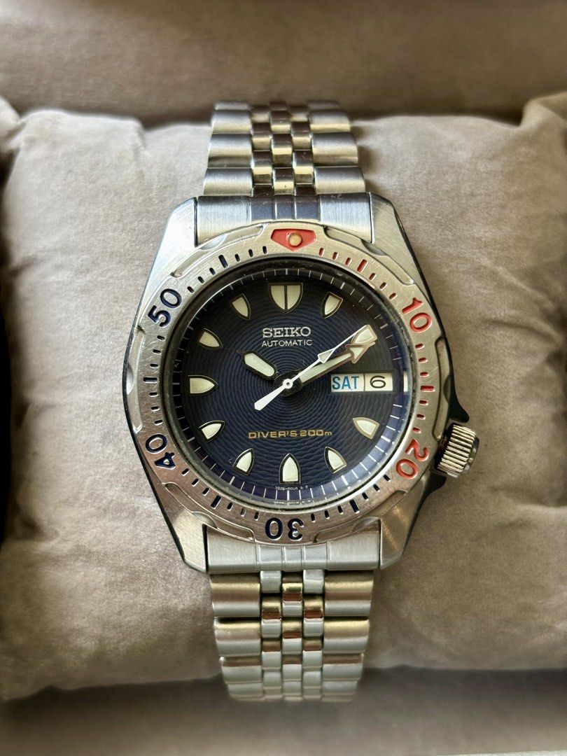 Rare Seiko Divers (SKX005) Mini Bullet (Category: Men's Watches) located in Dumaguete. Submitted by aszkicker02 (Listing ID 1467418512, Image 1). Description: FOR SALE TIMELESS PIECE❗️ Rare Seiko Divers (SKX005) Mini Bullet 7s26 caliber | automatic watch 200M water resist 38mm case size Brandnew AM jubilee seiko strap Preloved original 🏷️7.5k only✅ #LuMaraCollections #watches #WatchNow #WatchThis #WatchParty.