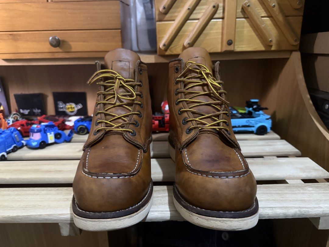 Red Wing 875 (Category: Boots) located in Quezon City. Submitted by edsantos27 (Listing ID 1467425486, Image 1). Description: Porseyl Only Rẽd Wïng 875 8E Made in U.S.A 🇺🇸 Uk7, 8usmens, 41eu, 26cm P3,999 firm X Non negotiable In Good Condition Used, No box firm add Shipping See pictures to appreciate Comment mine before sending pm Posted in Other Group No swap, No Cod, No Cop Pick up or shipping only 🛳 Stall 08 Bambang Market Physical Store Op