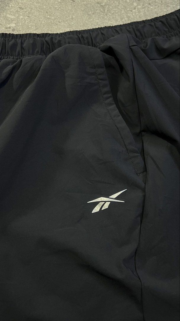 Reebok Training Pants (Category: Activewear) located in Pagadian. Submitted by chiccsilog (Listing ID 1467378605, Image 2). Description: excellent condition 9.5/10 color rate waist: 32 to 34 length: 41 hem: 8 no issue.