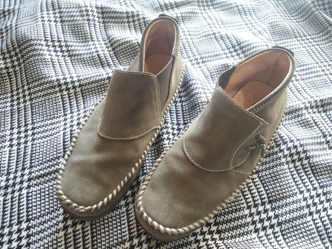 regal moccasin suede shoe (Category: Casual Shoes) located in Angeles City. Submitted by jnwsurplus (Listing ID 1467386653, Image 3). Description: plsss see pictures.