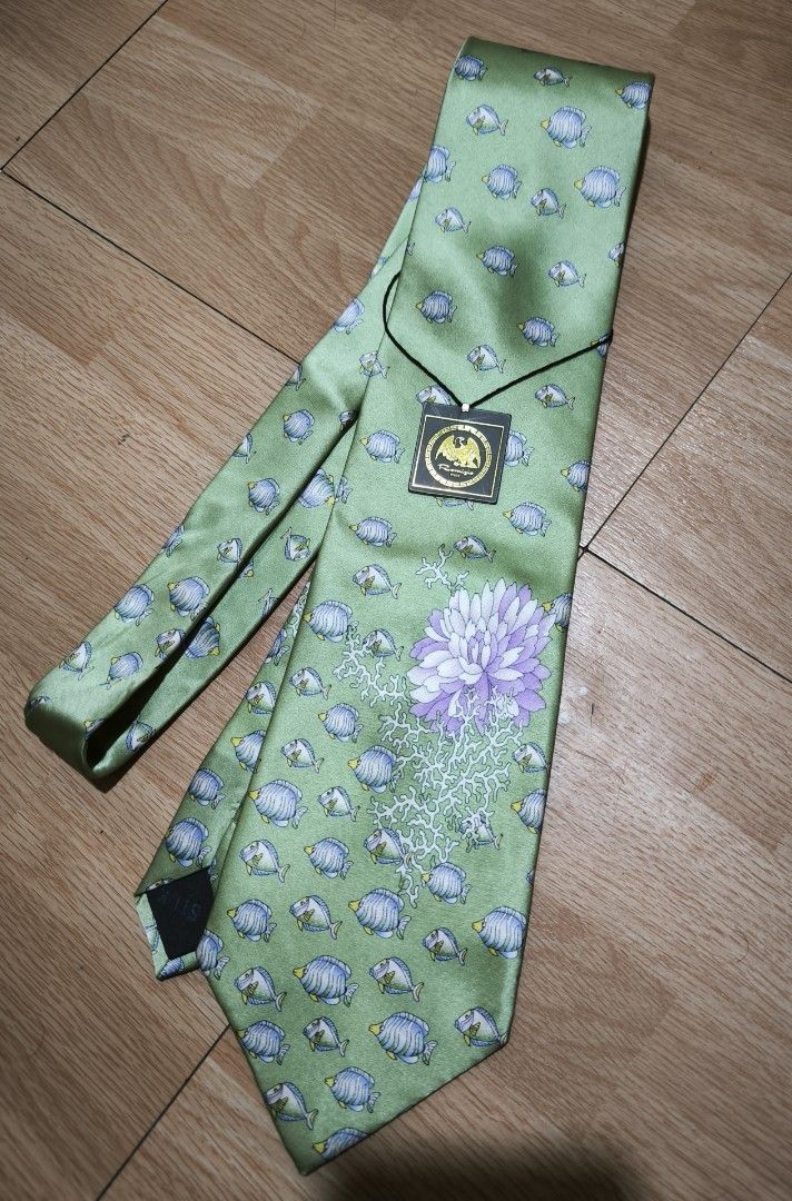 Remizio men's neck tie (Category: Ties) located in Manila. Submitted by wearforce (Listing ID 1467520166, Image 2). Description: Remizio men's neck tie brand new with tags no issues 499 + sf.