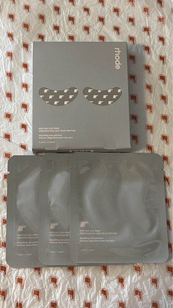 Rhode Eyepatch (Category: Makeup) located in Manila. Submitted by shopwithgene_ (Listing ID 1467533320, Image 2). Description: ₱400 each.