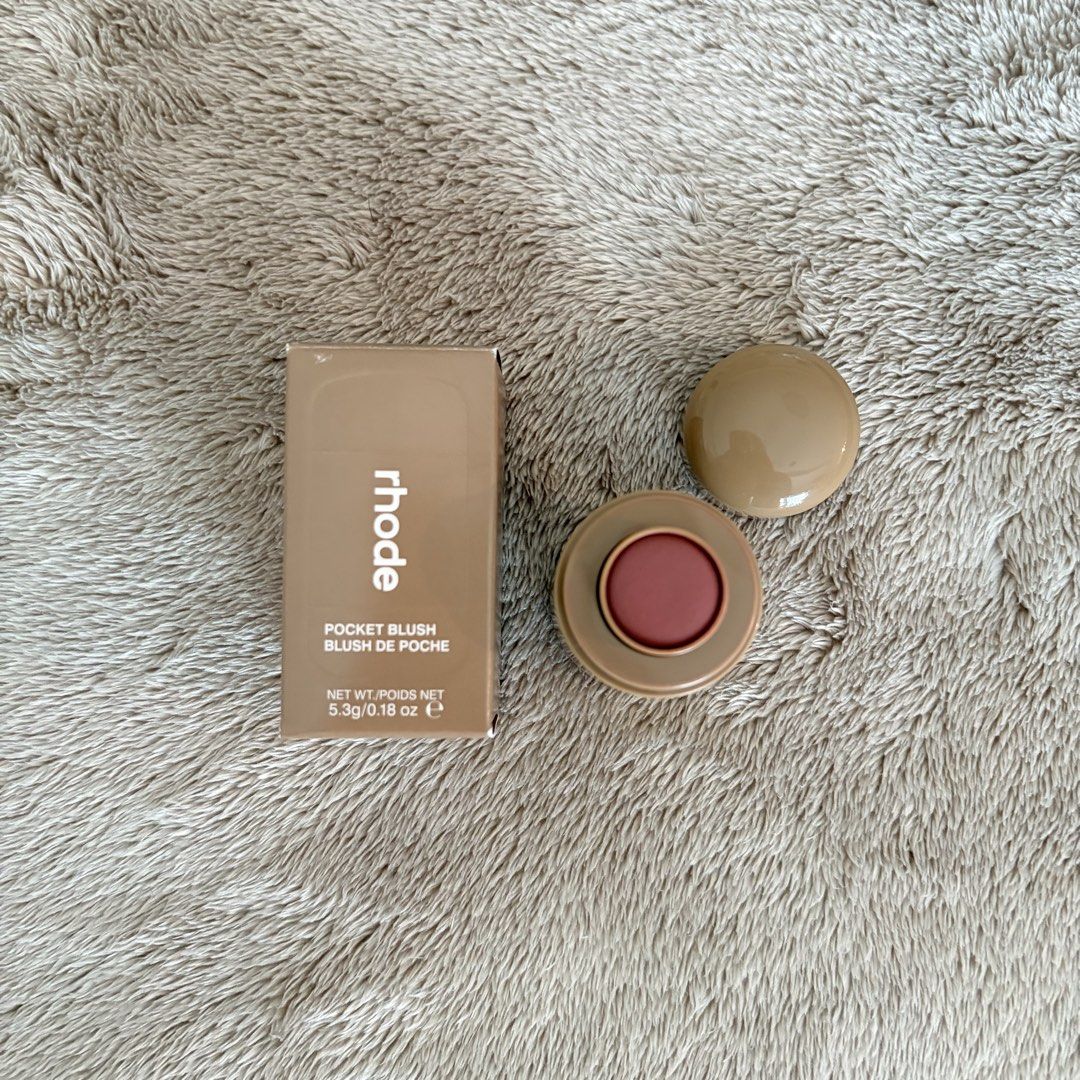 Rhode Pocket Blush in Tan Line (Category: Makeup) located in San Juan City. Submitted by _ands_ (Listing ID 1467457651, Image 1). Description: - Used a few times - See 2nd photo for amount of product remaining (product is twisted all the way down).