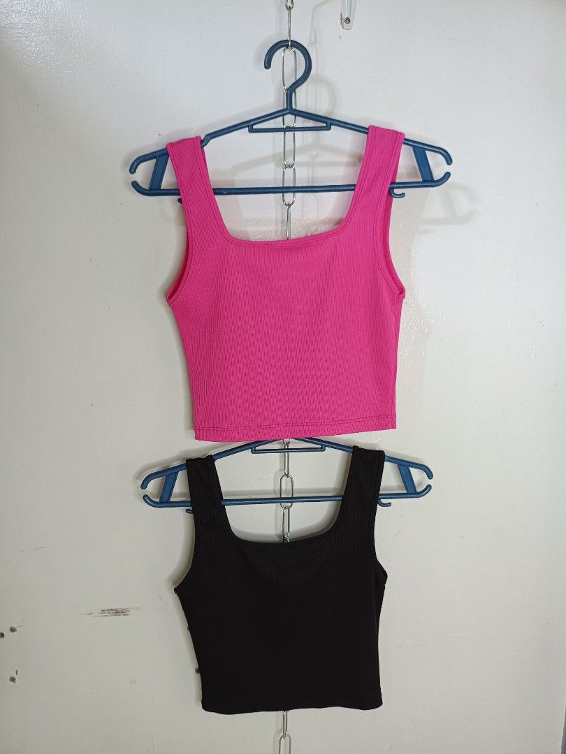 Ribbed Sando Crop Top Set (Category: Sleeveless) located in Santa Maria. Submitted by abclosetph (Listing ID 1467425801, Image 1). Description: BUNDLE (black and pink) for 100 pesos - if kukunin lahat ng bundle including (brown-white) and (blue-brown) give ko ng 250 for 6 pieces sando. medida size! bust: 26-30 length: 15 - color may vary due to lighting - manage your expectations, these are preloved items..