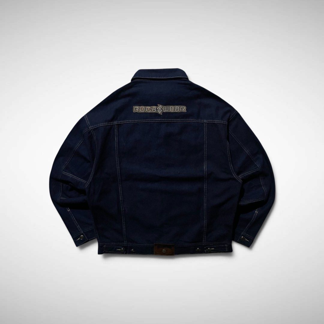 Rocawear Denim Jacket (Category: Coats, Jackets and Outerwear) located in Quezon City. Submitted by mr.everythang (Listing ID 1467520935, Image 2). Description: Rocawesr Denim Sz Large 25x28 Issue: Sign of usage Excellent Condition (gwapo pa rin) .