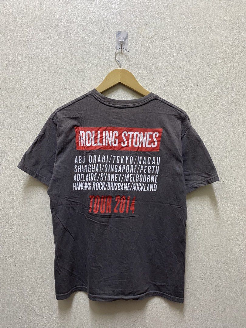 Rolling stone (Category: Activewear) located in Kota Bharu. Submitted by arifiiskandar (Listing ID 1467548060, Image 2). Description: .
