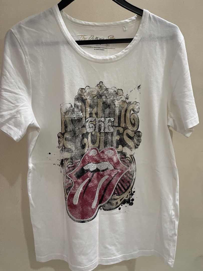 Rolling Stones (Category: Shirts) located in Minglanilla. Submitted by mi_jin (Listing ID 1467427429, Image 1). Description: .