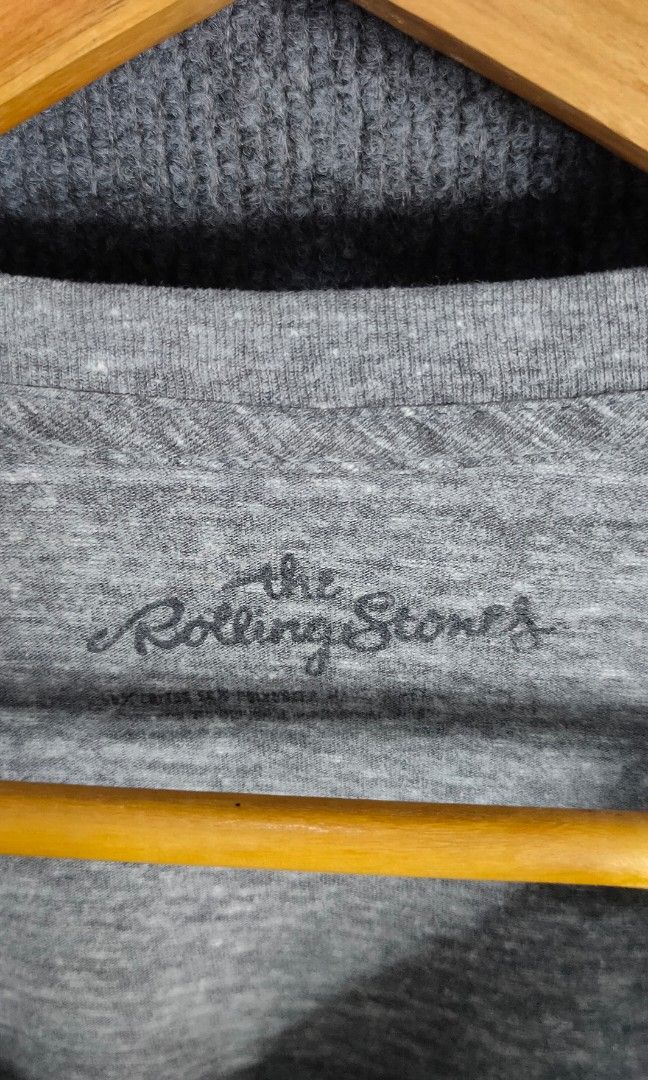 Rolling Stones (Category: Tshirts & Polo Shirts ) located in Bolinao. Submitted by tokiya. (Listing ID 1467450116, Image 3). Description: Rolling Stones Size Large 22.5x29.