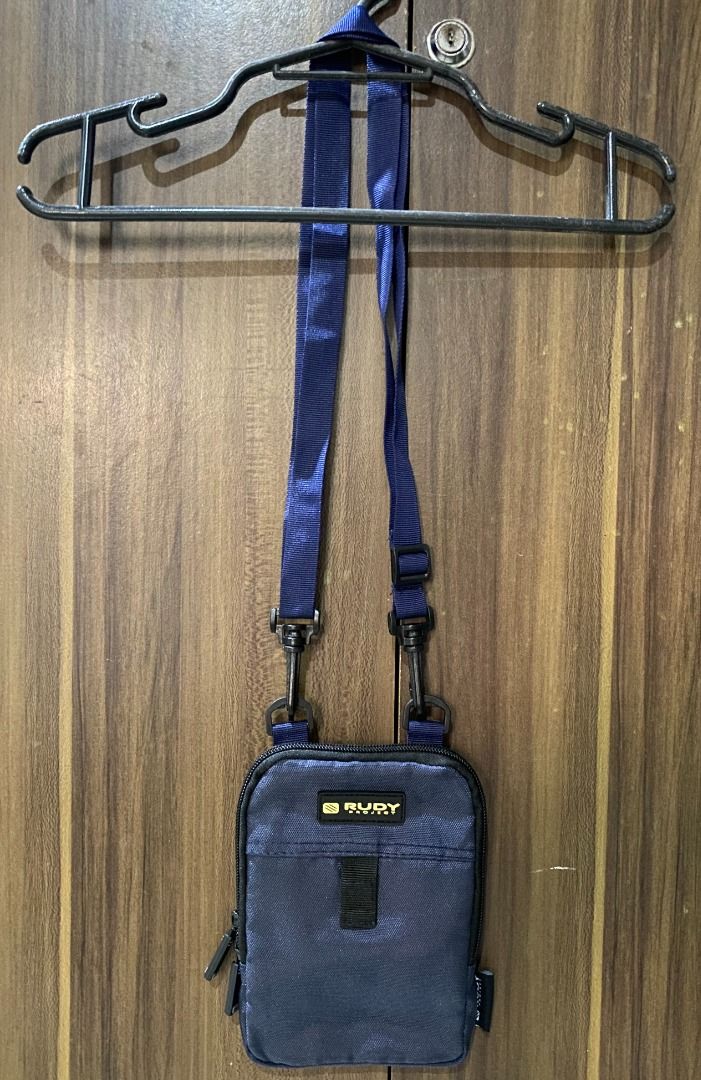Rudy Project Puglia Neck Wallet (Navy) (Category: Wallets & Card holders) located in Davao. Submitted by wilddog-09e0 (Listing ID 1466277378, Image 1). Description: Selling Deadstock Rudy Project Neck Wallet Location: Davao City I Open for personal delivery & meet-up within Davao City. Payment first / NO COD-COP Courier: J&T.