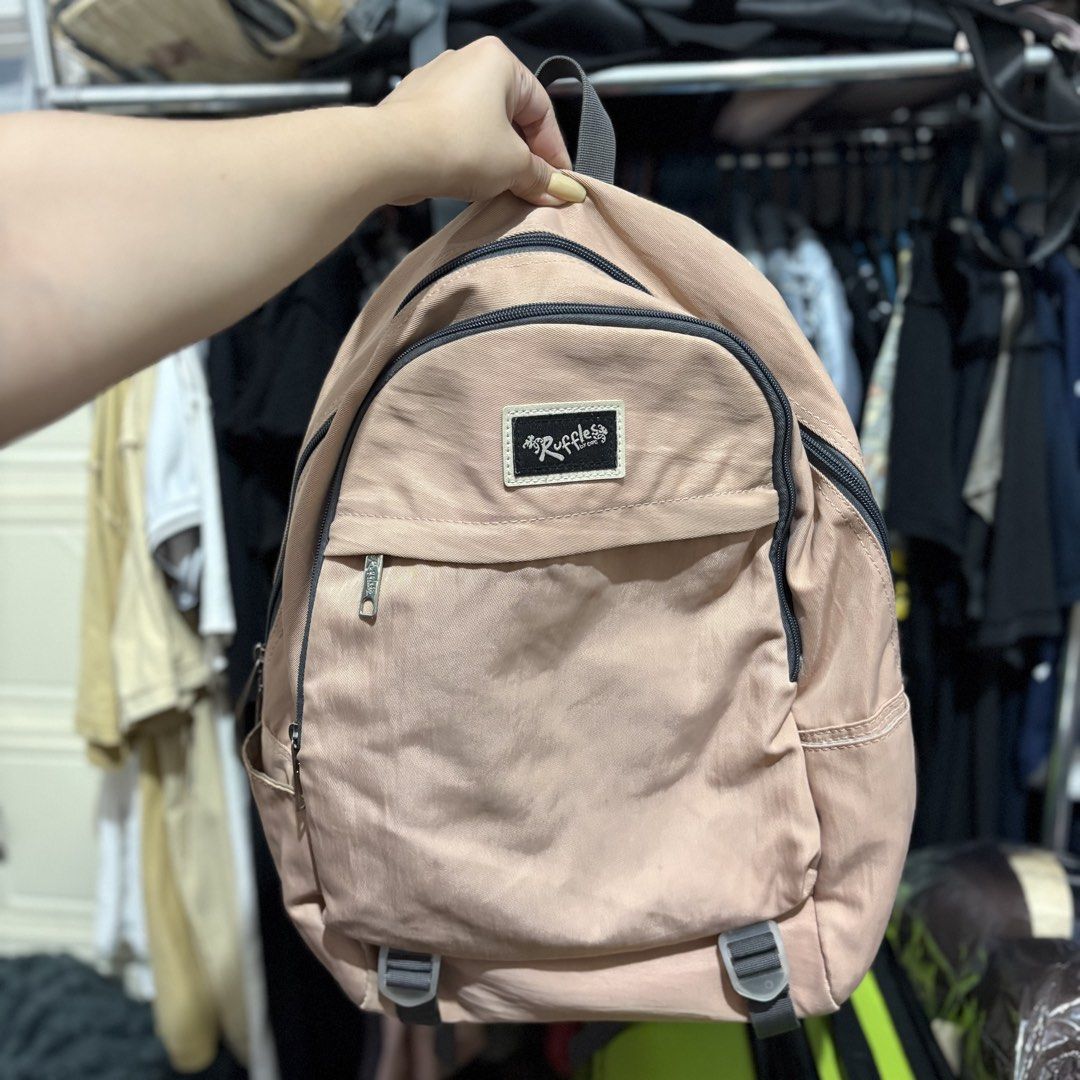 Ruffles Backpack (Category: Laptop Bags & Sleeves) located in Angono. Submitted by prelovedbychiiii (Listing ID 1467485917, Image 1). Description: .