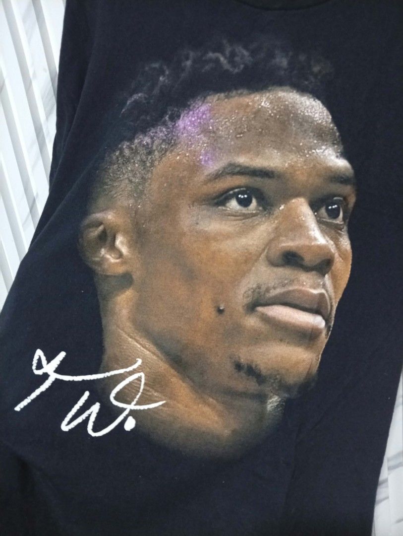 Russell Westbrook Mitchell & Ness Big face Shirt ( Authentic ) (Category: Tshirts & Polo Shirts ) located in Barotac Nuevo. Submitted by john.pritz (Listing ID 1467428600, Image 2). Description: Russell Westbrook Mitchell & Ness big Face shirt ( Authentic ) As new condi no issue no side Sem Small on tag Width 20 Length 28.