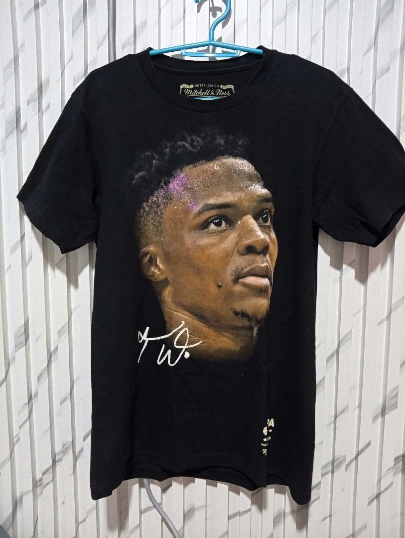 Russell Westbrook Mitchell & Ness Big face Shirt ( Authentic ) (Category: Tshirts & Polo Shirts ) located in Barotac Nuevo. Submitted by john.pritz (Listing ID 1467428600, Image 1). Description: Russell Westbrook Mitchell & Ness big Face shirt ( Authentic ) As new condi no issue no side Sem Small on tag Width 20 Length 28.