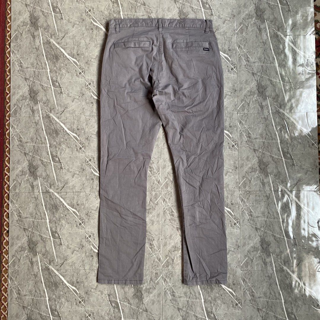 RVCA Mens Chino Pants (Category: Chinos) located in Naga. Submitted by wanderingtreasures.ph1 (Listing ID 1467403142, Image 1). Description: Asics Running Short Condition 9/10 Color rate 9.8/10 Authentic With inner lining Stretchable Medium size Waistline 28-30 / Length 13 No issues php + sf 📩 .