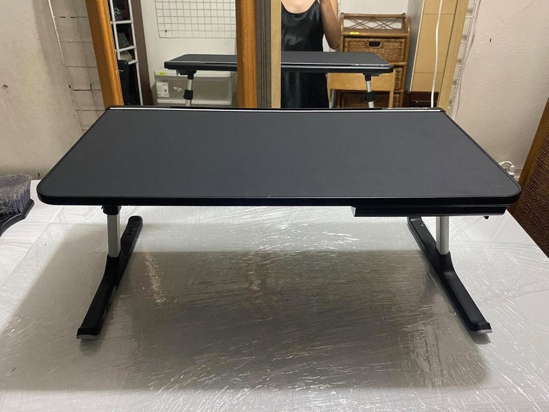 SAIJI Foldable Laptop (Category: Office Furniture & Fixtures) located in Cavite. Submitted by maisonmem (Listing ID 1467493647, Image 1). Description: ✅ Adjustable / Tilted Table top ✅ Foldable space saver ✅ Leather finish - premium look ✅ Good as new, quality from Japan ✅ Multi-purpose Limited stock only!!! .