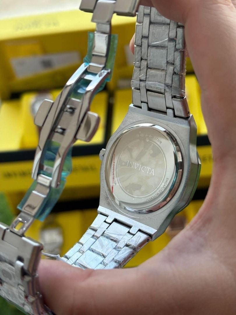 SALE❕ INVICTA Speedway Rim (Category: Men's Watches) located in Quezon City. Submitted by mjmbagsandwatches (Listing ID 1467416368, Image 3). Description: SALE❕ SALE❕ SALE❕ INVICTA Speedway Rim ✅ 3 9 9 9 each +sf ✅ Size: 42mm ✅ 0rig and brandnew 📸 Actual Pictures Posted 📲 PM for orders and inquiries 📌We Ship Nationwide (+SF) 📌No Return, No Exchange 📌If in DOUBT, please DO NOT Transact 📌We are not liable for any LOSS or damaged items due to 