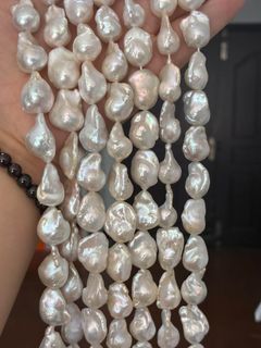 (Category: ) located in . Submitted by aishahgirlshop (Listing ID 1467435640, Image 1). Description: .