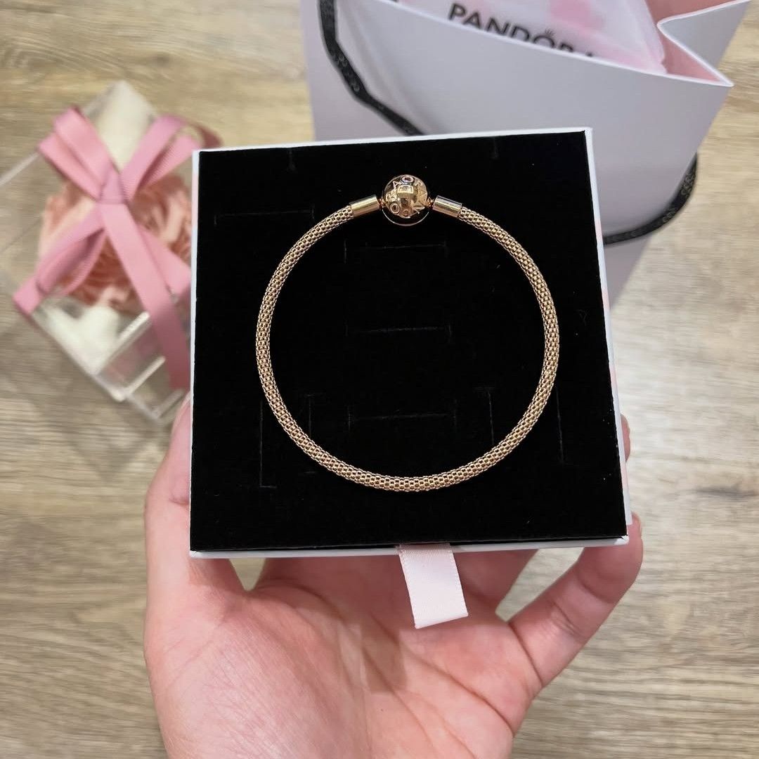 SALE❗Pandora Mesh Bracelet (Category: Bracelets) located in Manila. Submitted by badaloves_u (Listing ID 1467386688, Image 1). Description: - 💯 Authentic Pandora with Authenticity ALE marks - FREE Box and Paper bag 🛍️ - ✨ FREE Cleaning to any Pandora Store 🛵 LALAMOVE courier for same day delivery 🚚 J&T provincial courier.