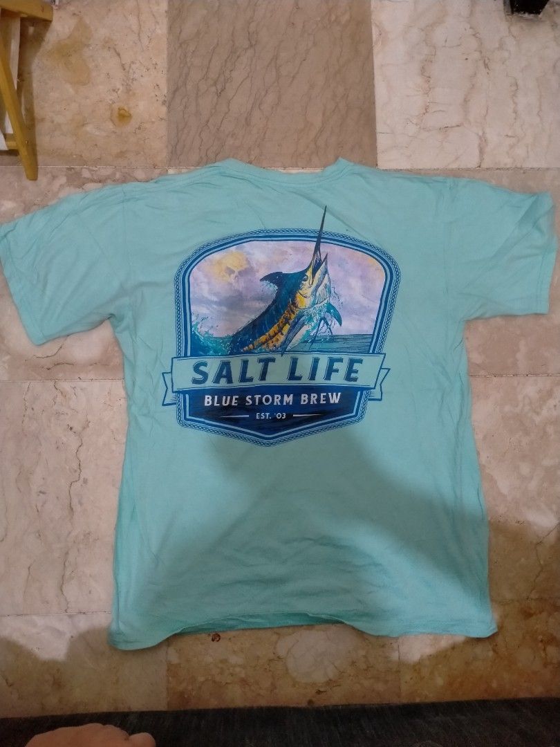 Salt life (Category: Tshirts & Polo Shirts ) located in Daraga. Submitted by arkhoholic (Listing ID 1467434076, Image 1). Description: in very good condition medium 19.5x27.