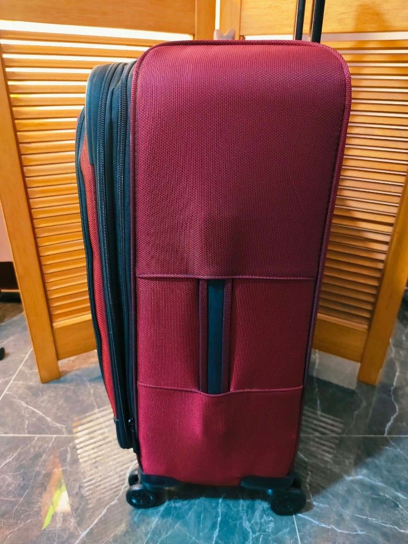 🧳SAMSONITE BRAND SOFT SIDED (Category: Luggage) located in Manila. Submitted by chocoman0235367 (Listing ID 1467528837, Image 3). Description: 📍SAMSONITE SOFT SIDED SPINNER LUGGAGE ORIGINAL📍 ⚡⚡SALE⚡⚡ IMPORTED FROM JAPAN LARGE EXPANDABLE ✨Expandable Spinner ✨Softcase Nylon Polyester ✨Front Zipper Pocket ✨Telescopic Push Handle ✨Top and Side Handle Carrier ✨Smooth 360 Dual Wheels Rotation ✨Wide space Suitcase With support Strap and Pocket ✨Light