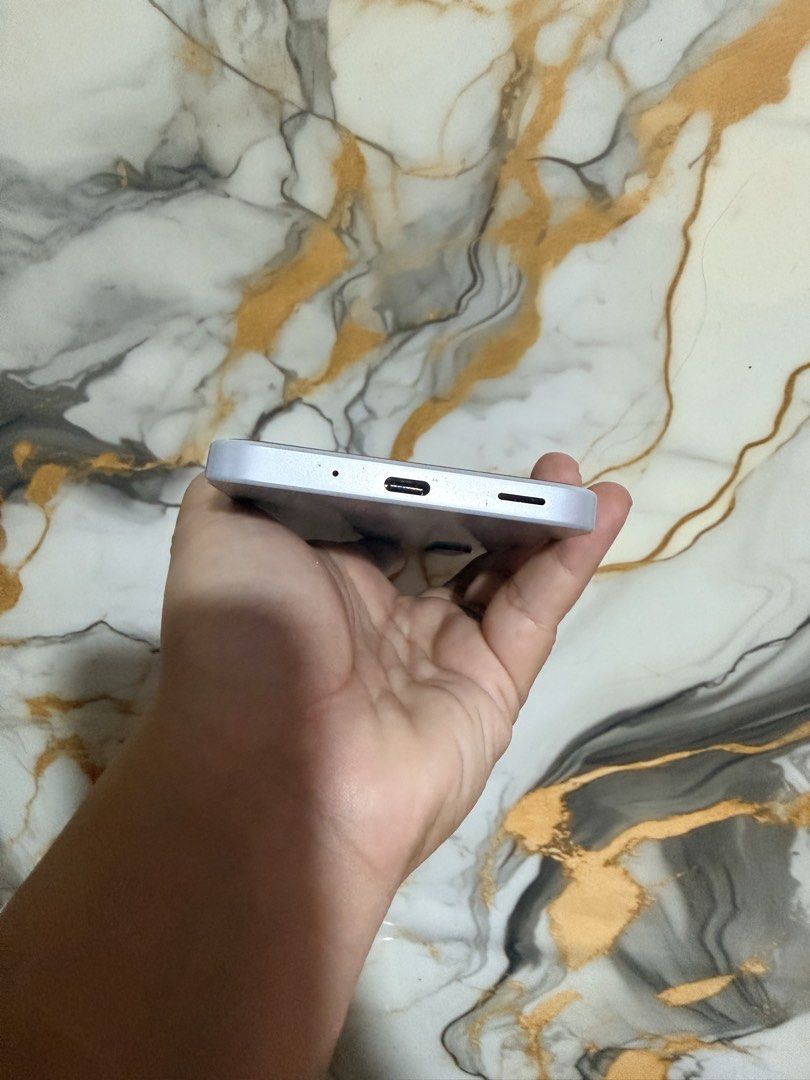 Samsung A16 4g 4/128gb (Category: Samsung) located in Pasig City. Submitted by Tuligskanga (Listing ID 1467529954, Image 2). Description: Samsung A16 4g Use 3months only back up phone No issues No dent My little scratch hindi halata nsa side My tempered naka install 💯 working good condition No receipt Open line both sim Specs 👇🏼 6’7 super amoled screen 4GB ram 128gb rom Android 14 50mp rear cam 13mp front selfie cam Finger print side mounted 5