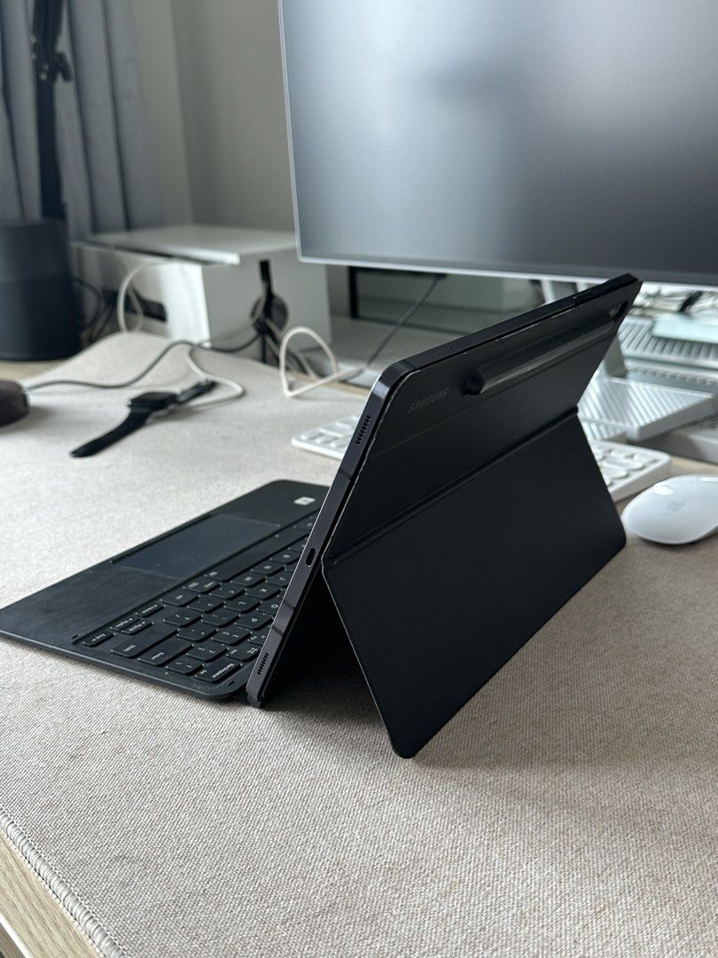 Samsung Galaxy S7 (Category: Laptops & Notebooks) located in Quezon City. Submitted by certiorari (Listing ID 1467400969, Image 3). Description: Declutter.