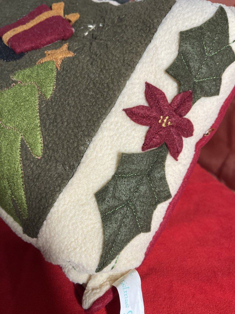 Santa Pillow (Category: Cushions & Throws) located in Mandaluyong City. Submitted by coolmeybab (Listing ID 1467414747, Image 2). Description: Size 20 x 9 inches For Christmas display.