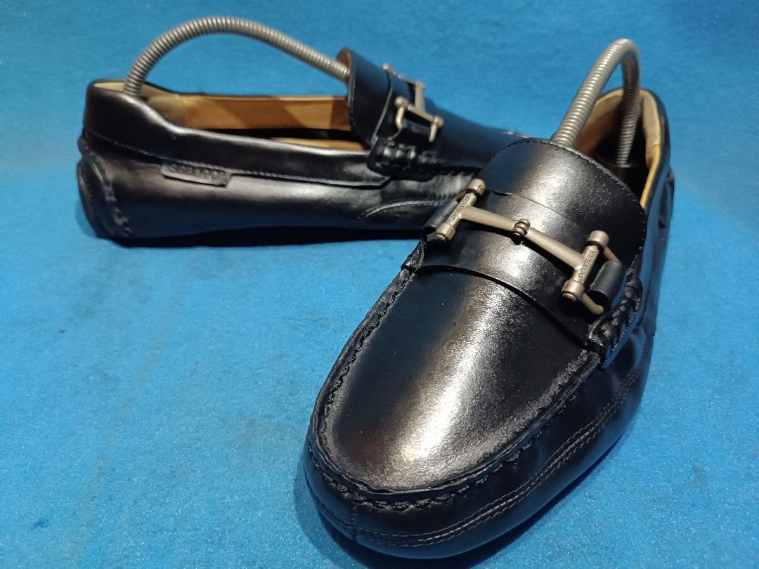 Sebago Horsebit Driving Size 8 US Preloved (Category: Casual Shoes) located in Quezon City. Submitted by second.foot (Listing ID 1467429819, Image 2). Description: Made in Indonesia - Color Black - Leather - Good condition Insole/Outsole - NO Heeldrag - NO Solesep - NO Issue - Signs of using - Overall condition: 9/10 - RFS: need cash - MOP: gcash - Location: Quezon City.