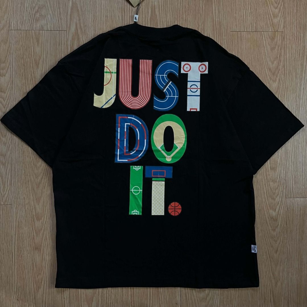 SELECTED STREETWEAR ITEMS ( NIKE ) (Category: Tshirts & Polo Shirts ) located in Angeles City. Submitted by thebeehivecloset (Listing ID 1467517011, Image 2). Description: SELECTED ITEM Fabric: 100% Premium Cotton Condition: New With Tags (NWT) and zip lock FOR MEET UP NEAR ANGELES CITY, PAMPANGA 💳 Payment First • No COD - Payment via GCash or Bank Transfer .